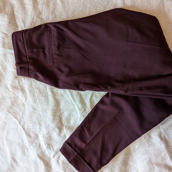 Frank and Oak Burgundy Trousers - Picture 8 of 8